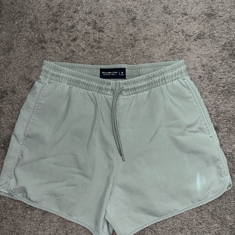 Abercrombie & Fitch Sage Green Relaxed Fit Shorts